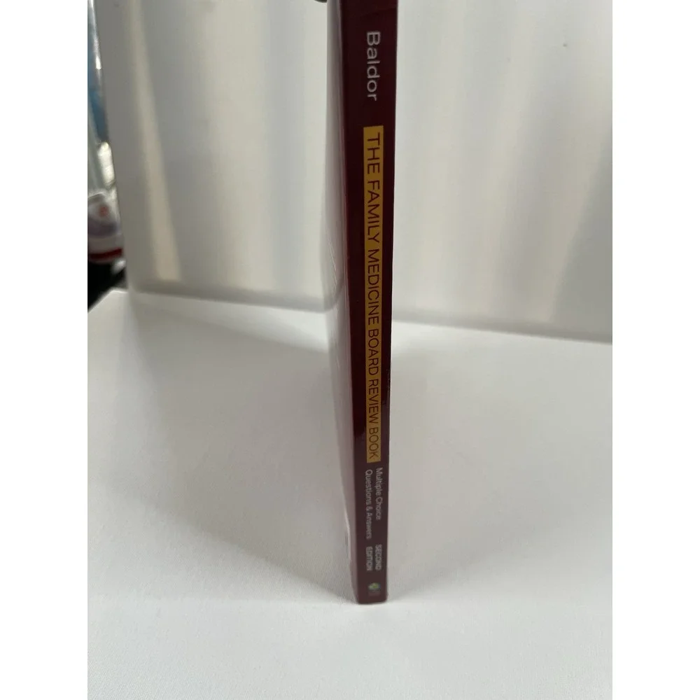 Family Medicine Board Review Book: Multiple Choice Questions & Answers: Print +